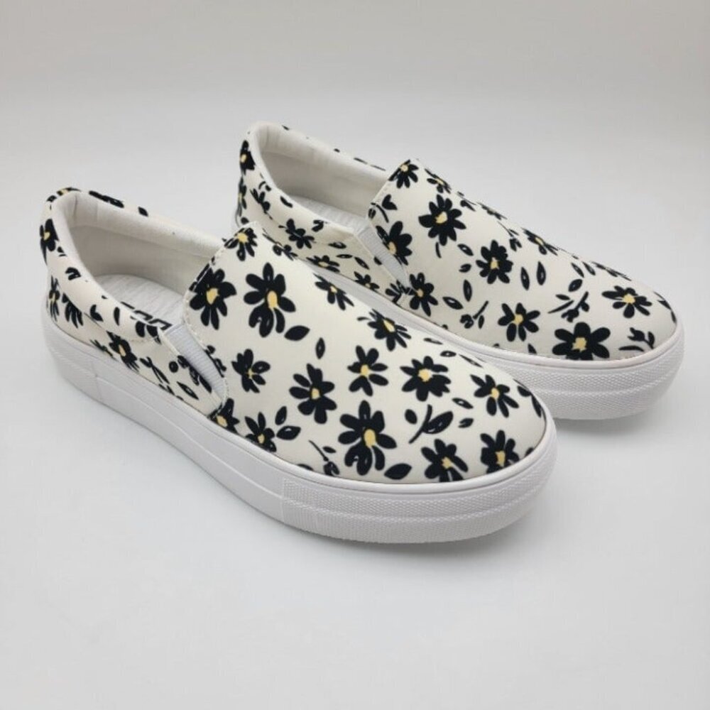 BUY ONE GET ONE FREE Soda Hike Slip-on Fashion Sneaker Daisy Beige - Picture 3 of 5